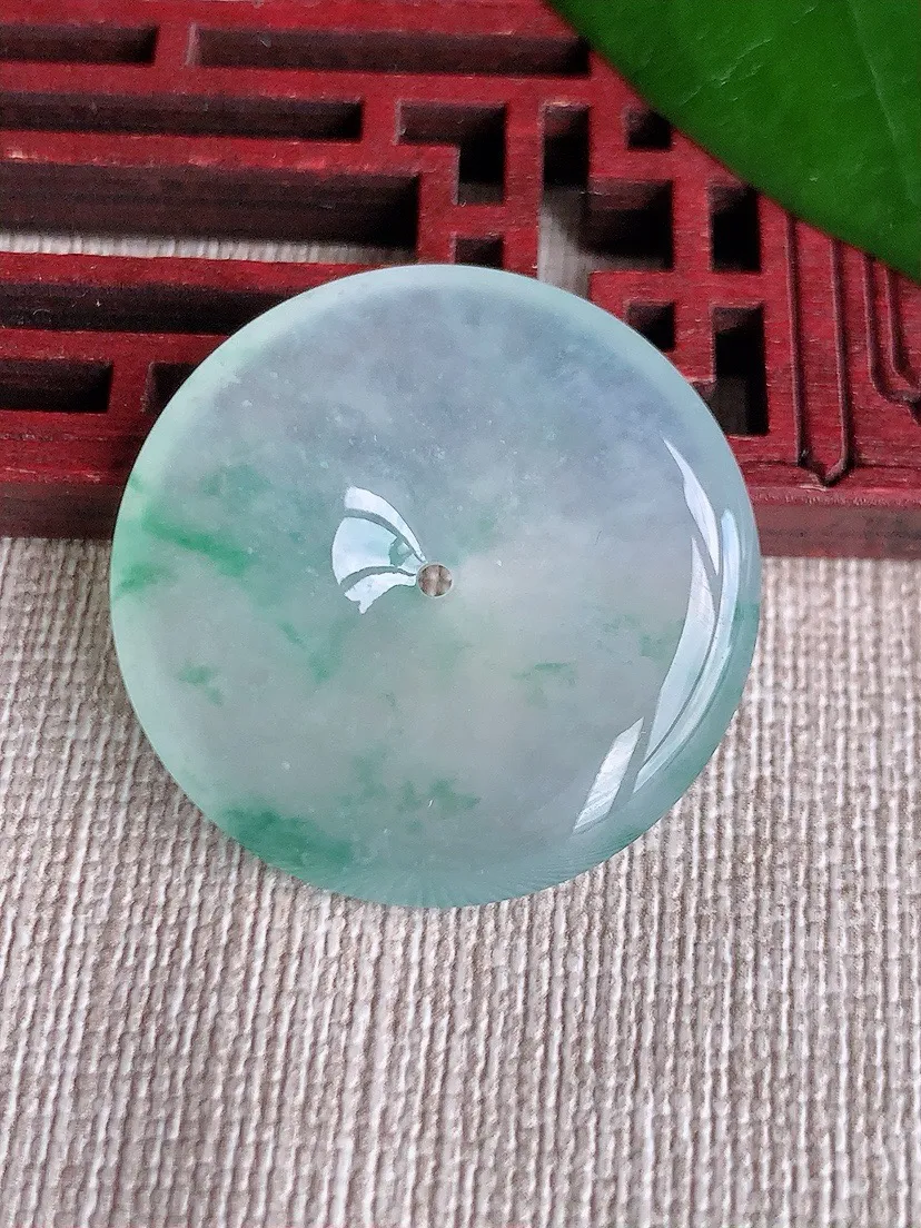 a货翡翠老坑冰种飘花平安扣吊坠 尺寸30×5.7mm 重量10.97g 0708