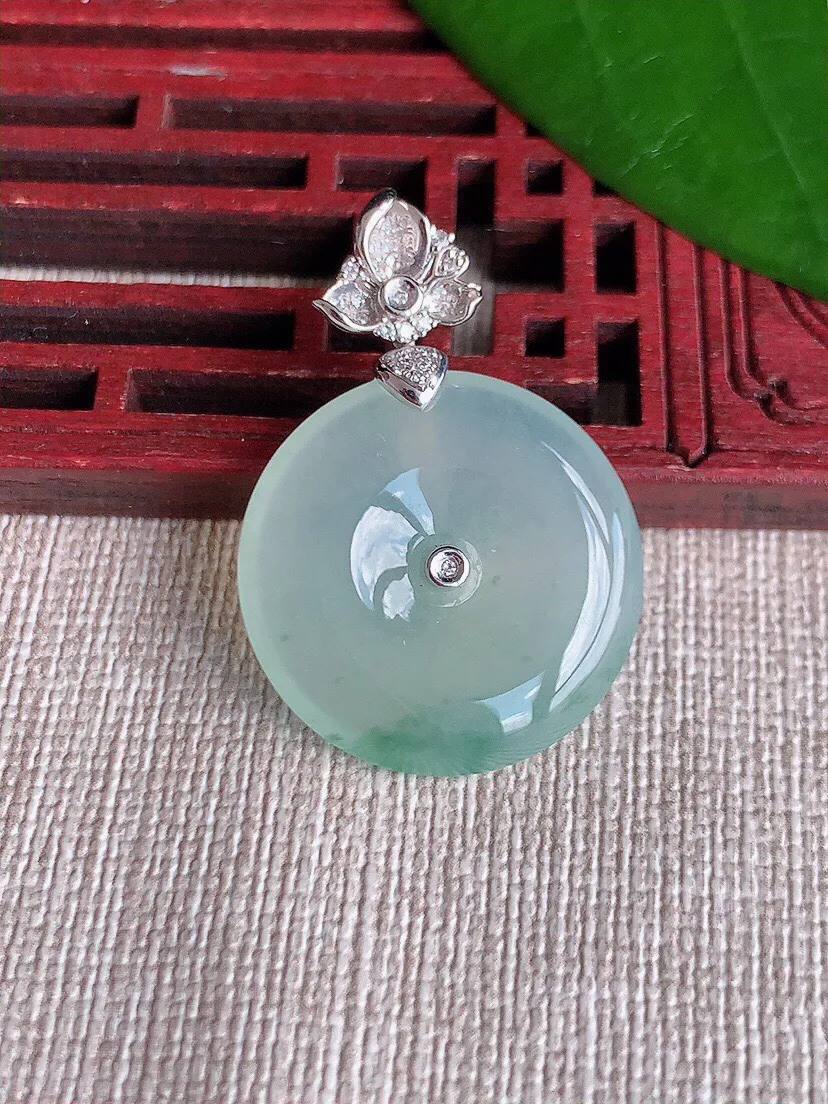 a货翡翠老坑冰种18K金伴钻镶嵌飘花平安扣吊坠 尺寸32.6×22.4×4.5mm 重量6.53g 0708