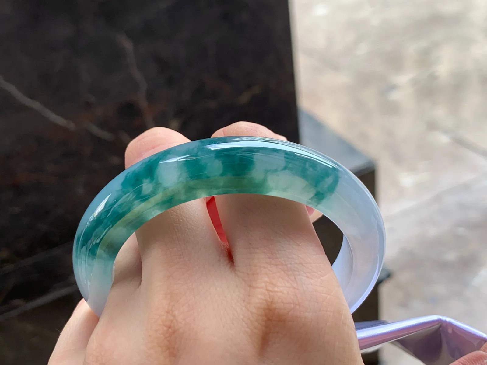 冰飘花手镯
水润 58/13/9.4mm