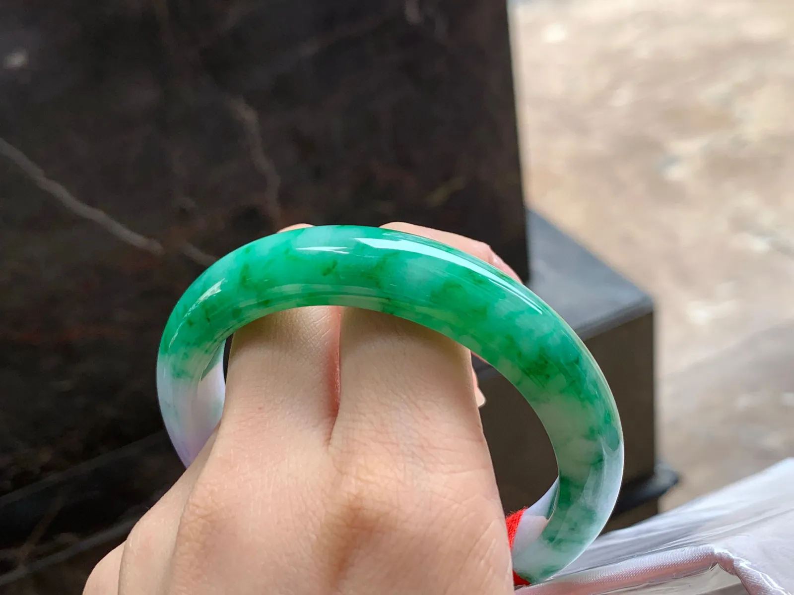 春彩手镯
颜色漂亮 57/12/8.6mm