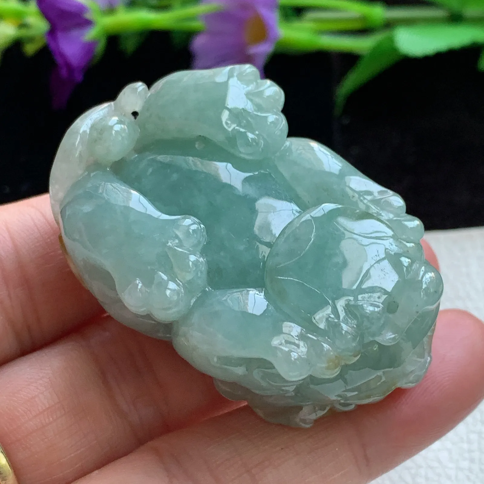 ws实拍48.8*30.6*24.8老坑精雕冰胶双彩立体貔貅玉吊坠 翡翠皮休玉挂件