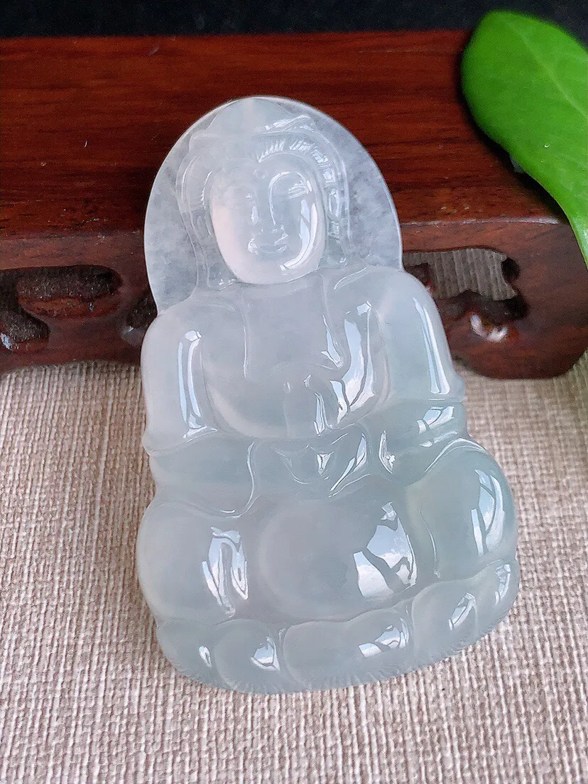 a货翡翠老坑冰种白月光大正装观音吊坠 尺寸62.4×37.8×5.5mm 重量26.12g 0708