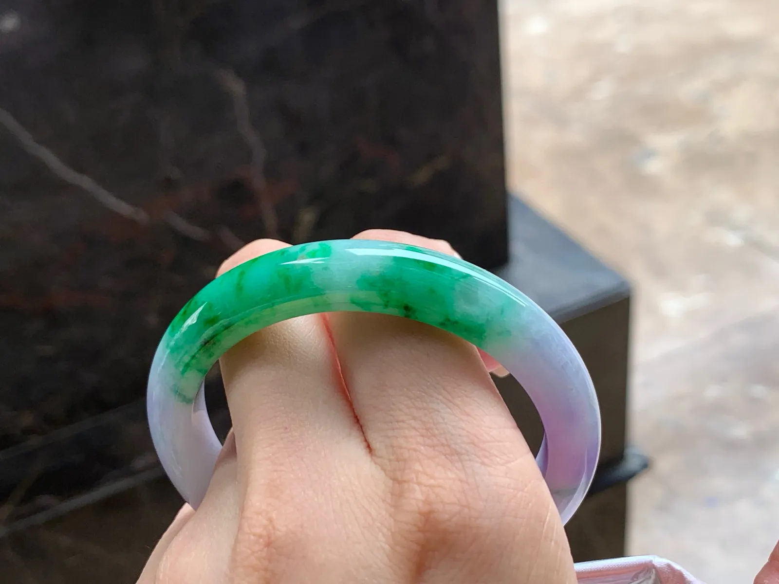 春彩手镯
颜色漂亮 54/10.3/8mm