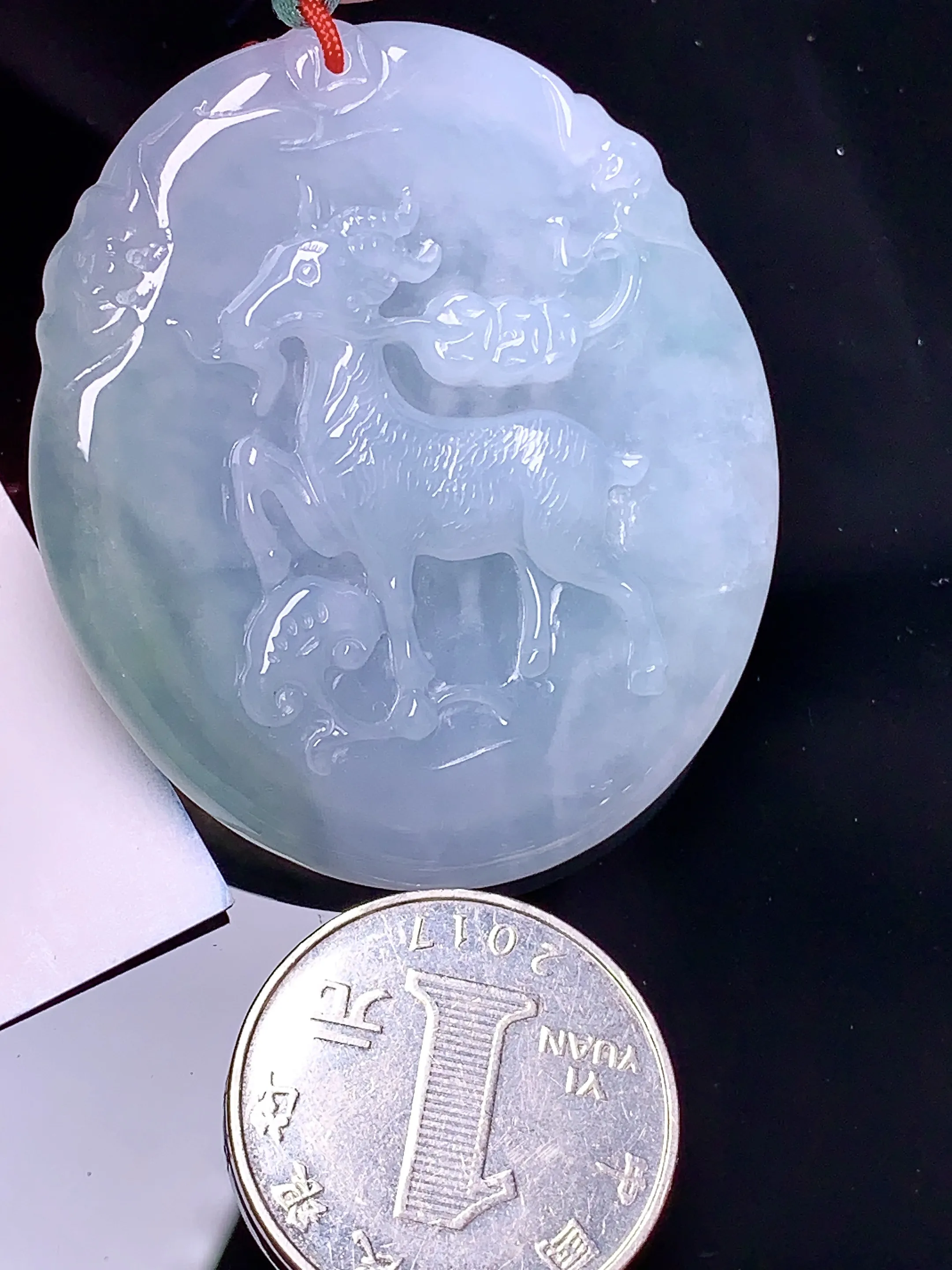 生肖羊牌吊坠 玉质细腻 水润亮眼  整体尺寸50*43.8*5.5