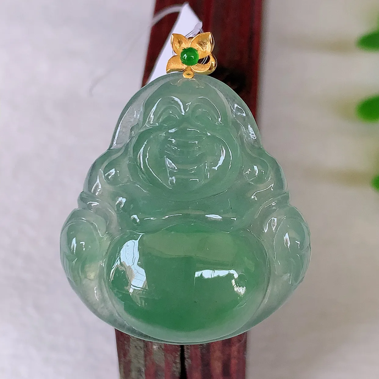 18K金镶嵌冰种佛公吊坠，翡翠笑佛，饱满，开脸喜庆，配戴优雅迷人！#46.8整31裸石26.5*25