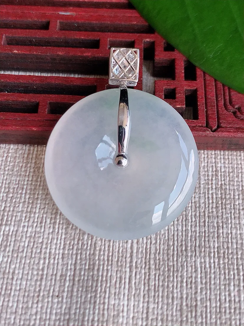 a货翡翠老坑冰种18K金伴钻镶嵌飘花平安扣吊坠 尺寸37.2×29.2×5.7mm 重量11.34g 0709