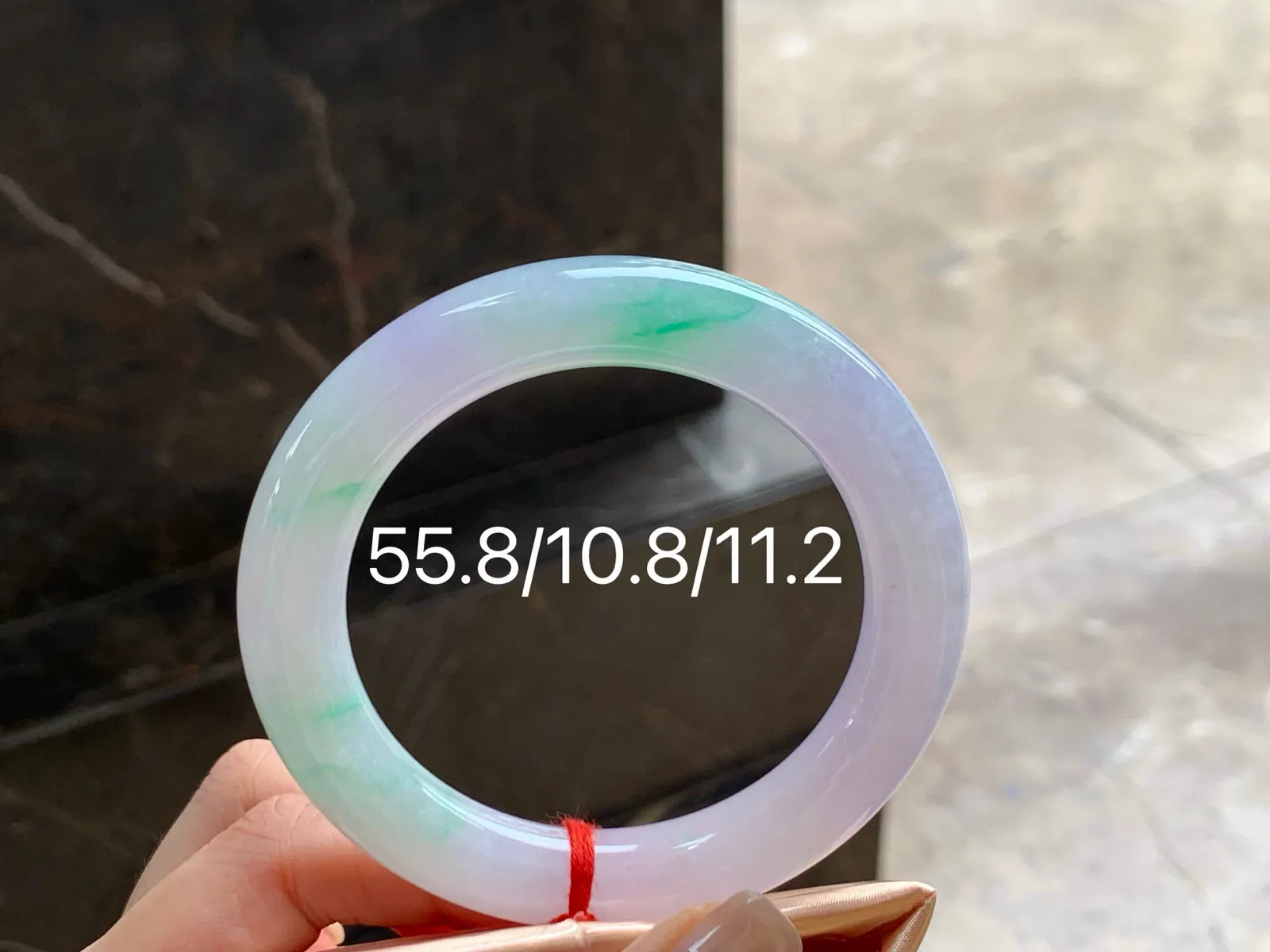 春彩福镯
水润55.8/10.8/11.2mm