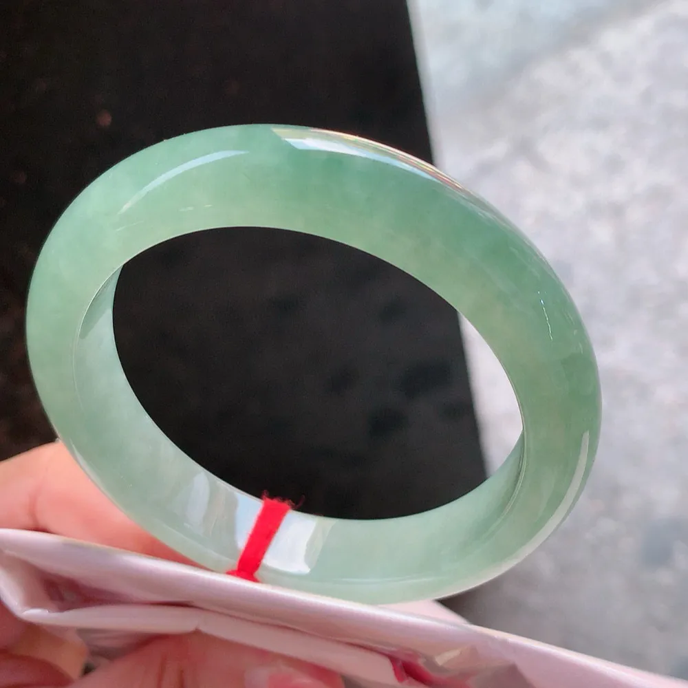 正圈高冰绿 一丝棉线 尺寸:56.9/12.7/8.8  冰润🥰🥰