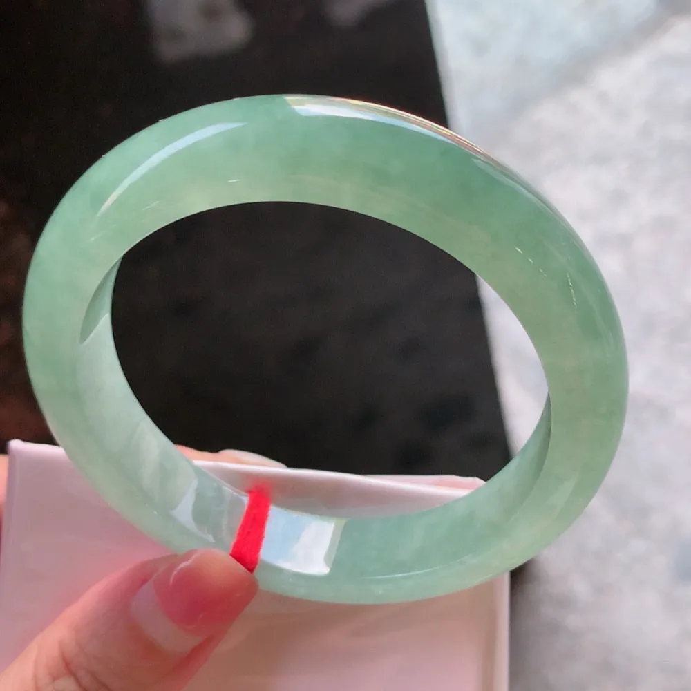 正圈高冰绿 一丝棉线 尺寸:56.9/12.7/8.8  冰润🥰🥰