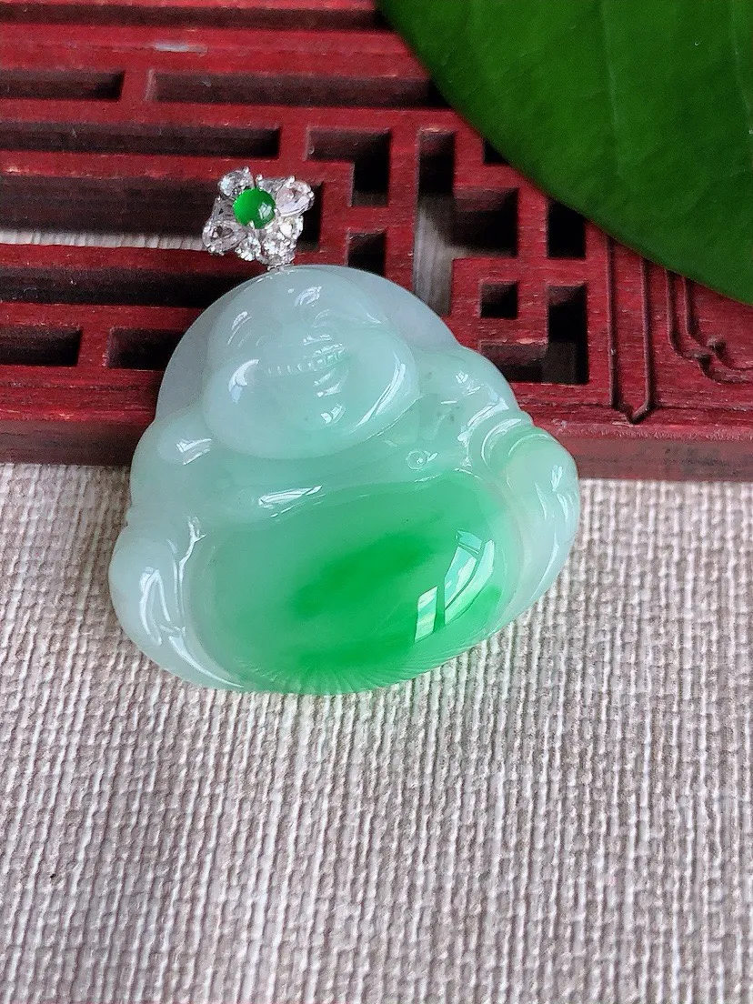 a货翡翠老坑冰种18K金伴钻镶嵌飘阳绿佛公吊坠 尺寸34×26.5×29×5.5mm 重量7.40g 0709