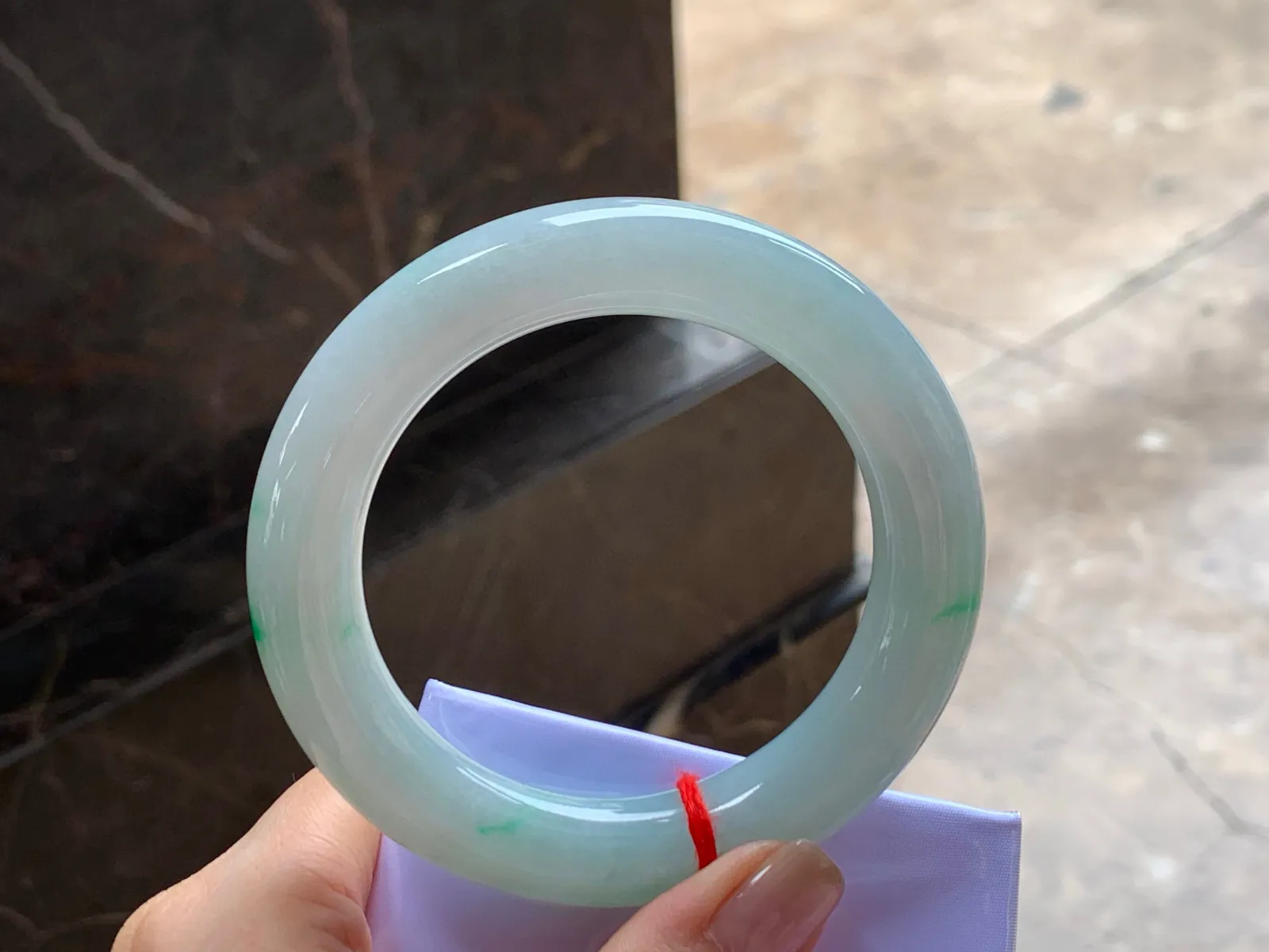 带色福镯
细腻清爽 57.7/12.2mm