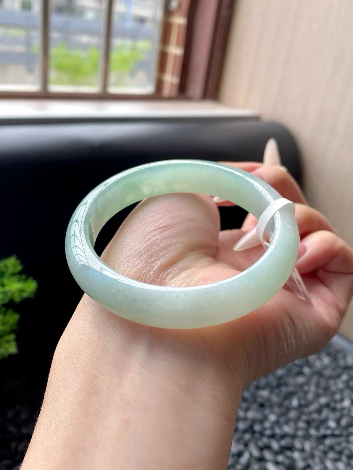 冰晴果绿正圈手镯
⭕️54.9-12.3-7.5