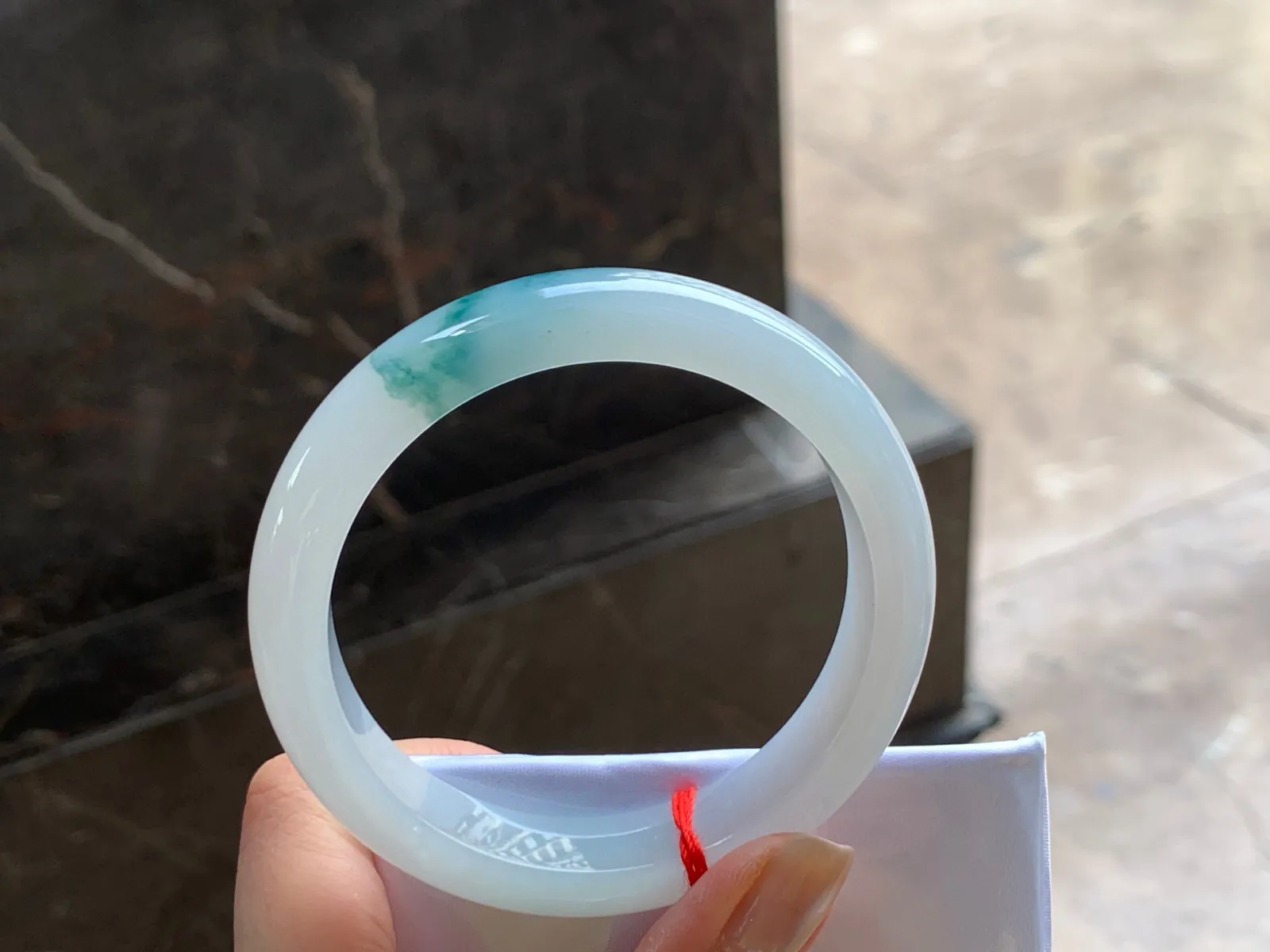 飘花手镯
56/12/8mm