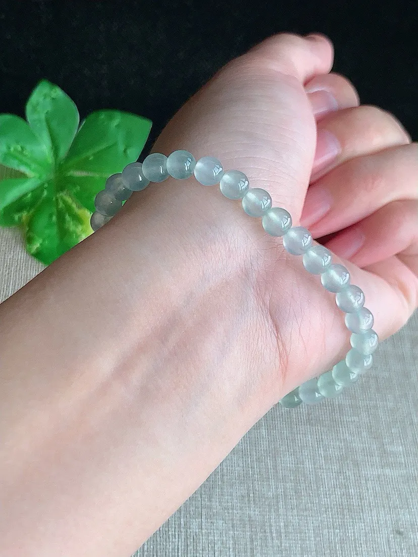 a货翡翠老坑冰种白月光圆珠佛珠手串32颗，尺寸5.2mm 重量11.16g 0709