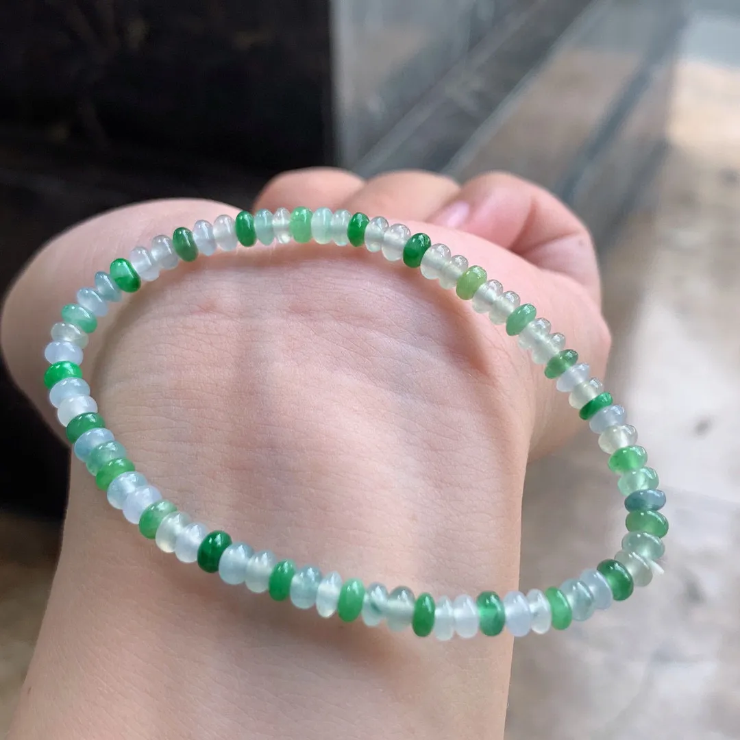 三彩算盘珠手串

尺寸4.5