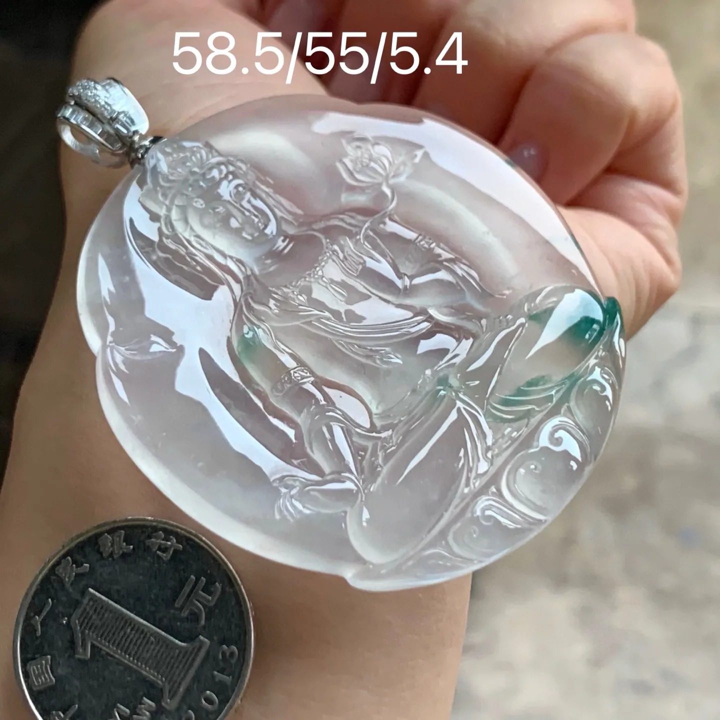 冰种飘花度母
种老 金扣