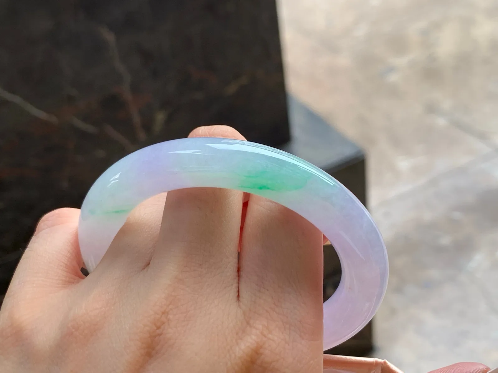 春彩福镯
水润55.8/10.8/11.2mm