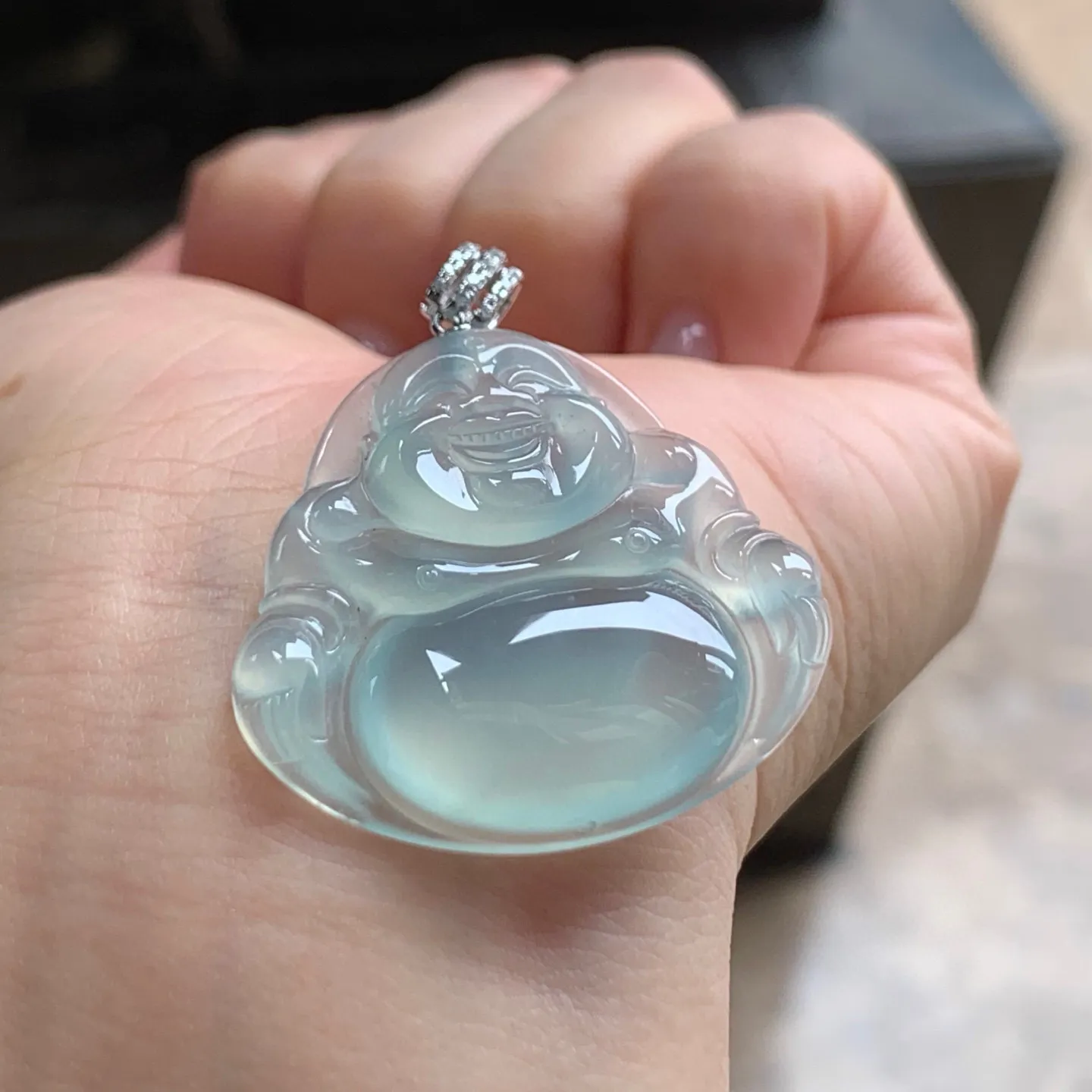 冰晴坐佛
清爽 金扣