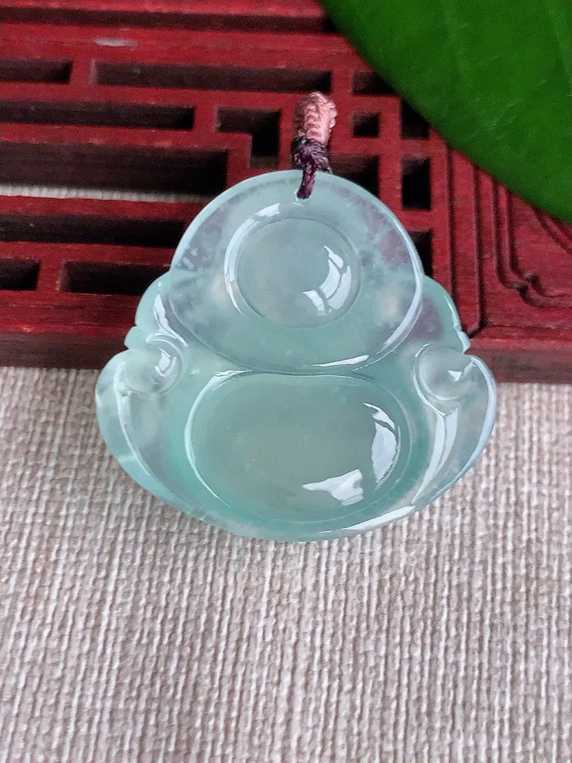 a货翡翠老坑冰种晴水佛公吊坠 尺寸28×30.6×6mm 重量8.65g 0710