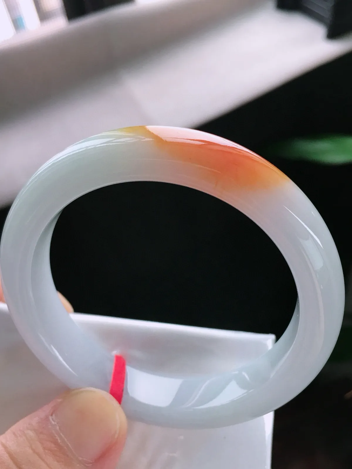 圈口52.6，正圈手镯，小圈口，红翡，玉质冰润，尺寸52.6-12.4-8mm