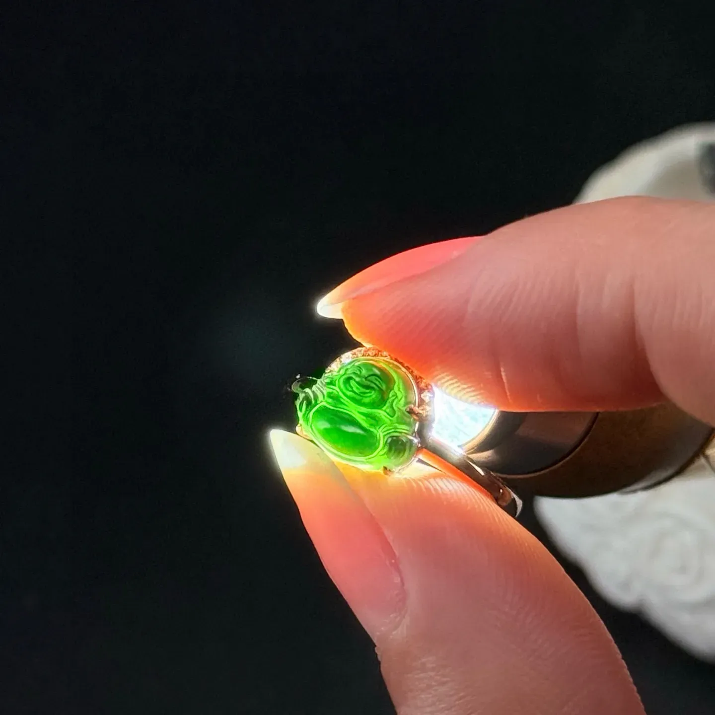 精品18k墨翠大肚佛女戒 种好色正 黑度极好 打灯通透 油性十足 尺寸9.2