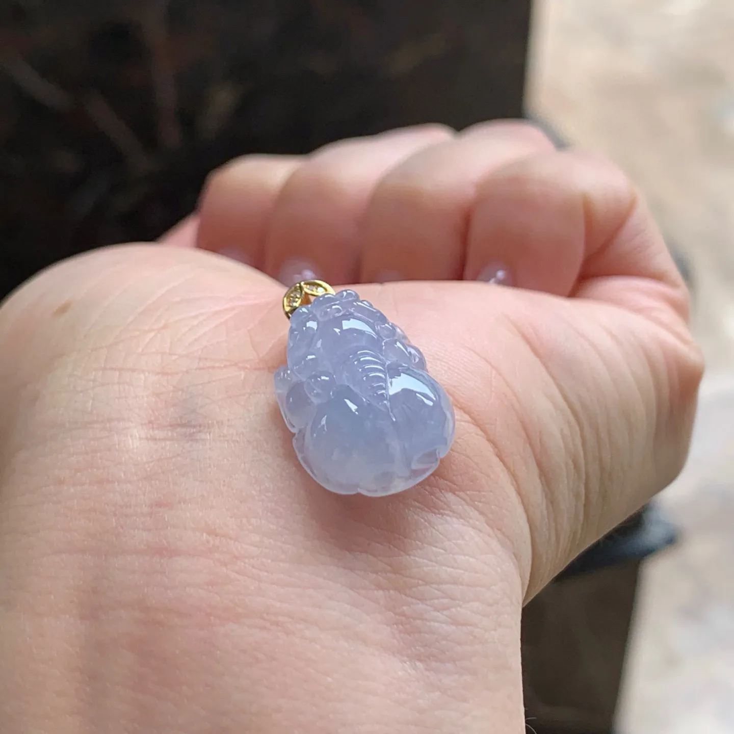 冰粉春貔貅
水润  金扣