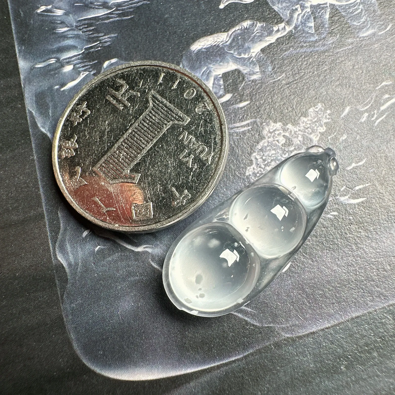 【雪花棉】老坑玻璃种雪花棉福豆，晶莹剔透，冰感十足，通透饱满，尺寸够大。