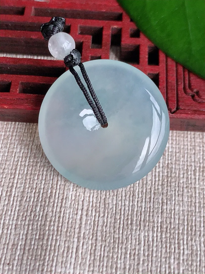 a货翡翠老坑冰种平安扣吊坠 尺寸26.8×5.4mm 重量9.11g 0711