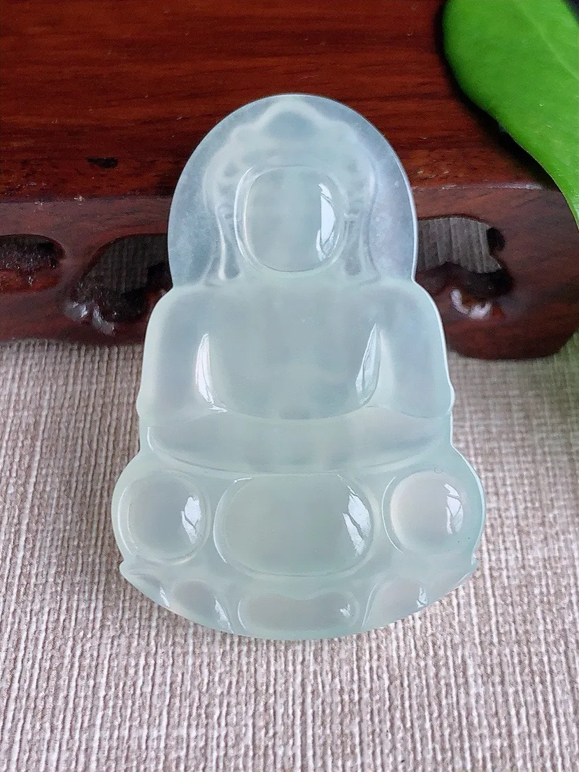 a货翡翠老坑冰种晴水正装观音吊坠 尺寸50×34×5.4mm 重量15.67g 0711