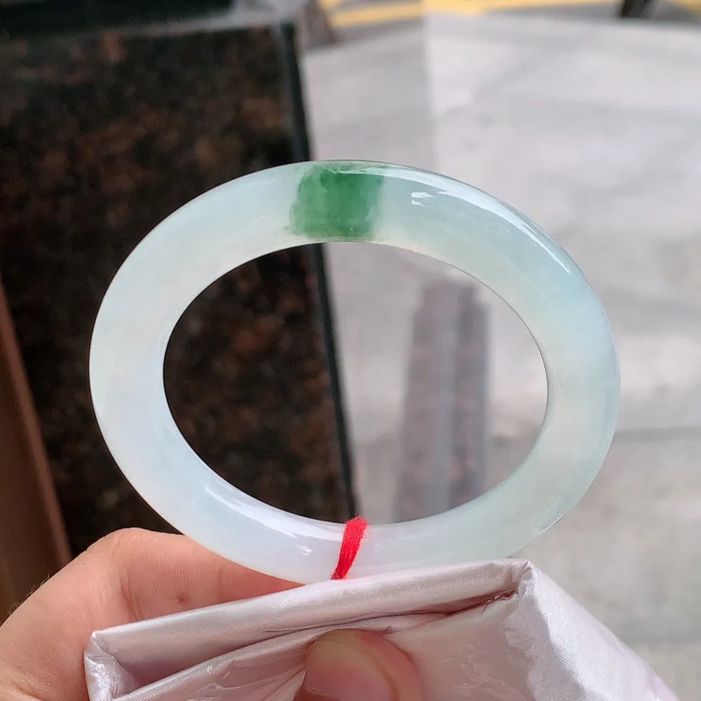 圆条高冰飘花 一丝棉线 尺寸:55.4/9.9 花美 种水好🥰🥰