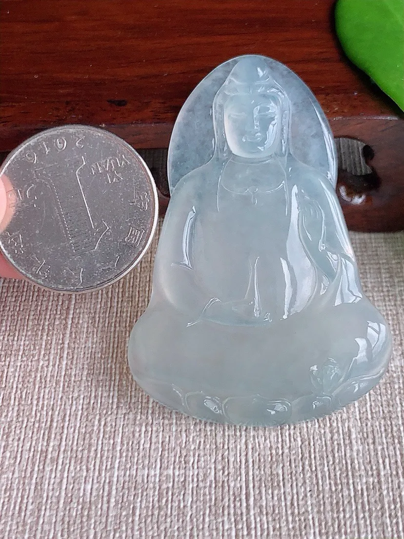 a货翡翠老坑冰种观音吊坠 尺寸55.2×37.2×4.6mm 重量17.27g 0711
