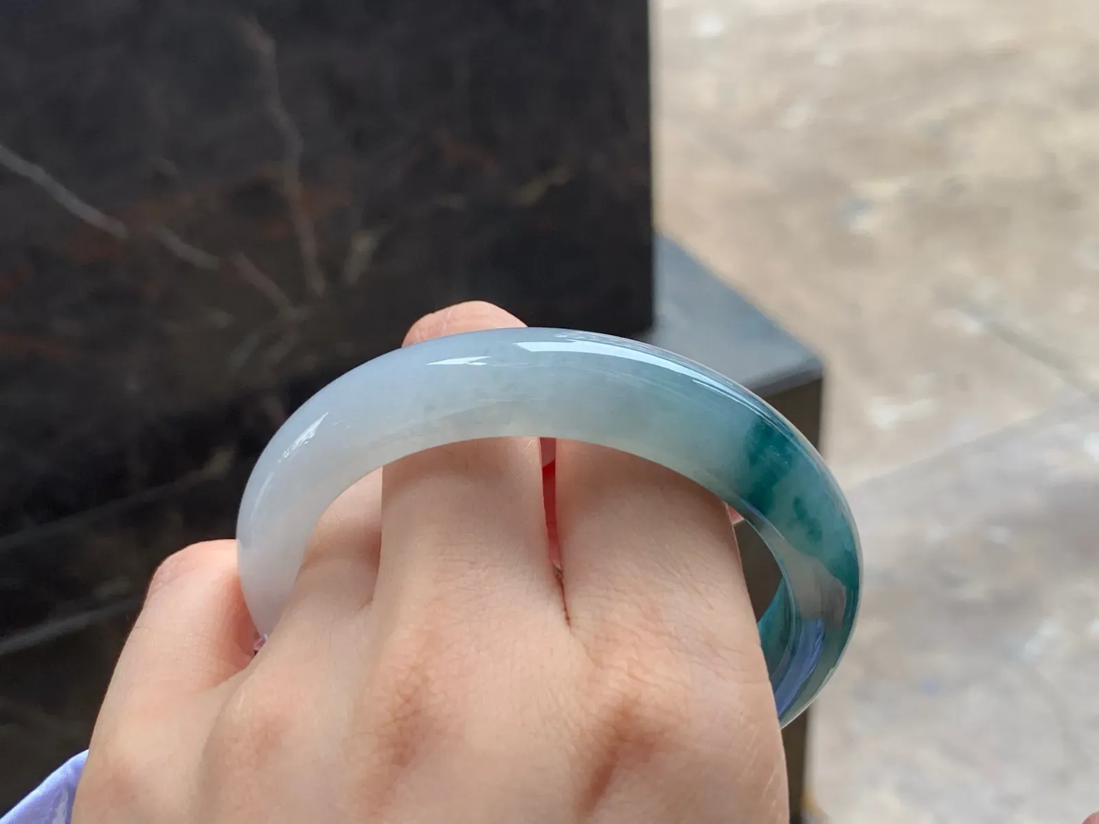飘花手镯
干净清爽 56.5/12.5/8.5mm