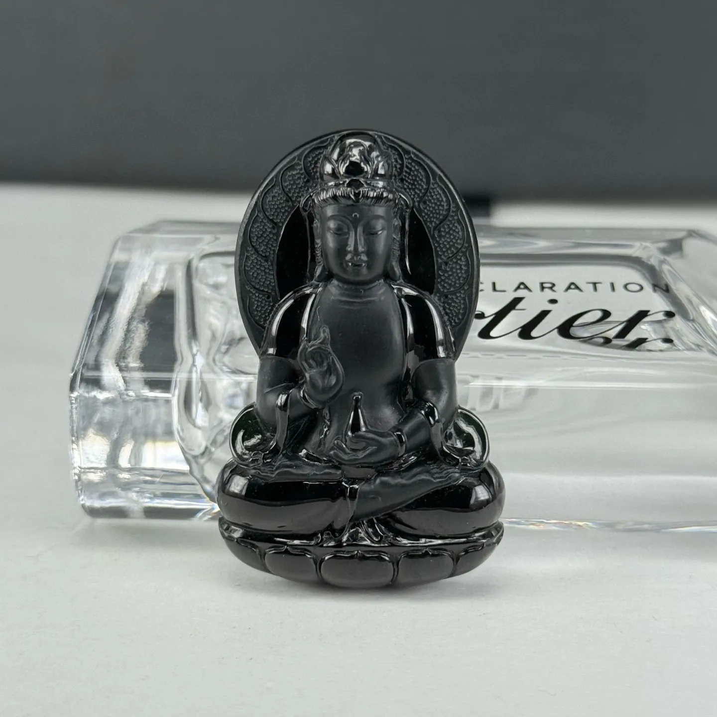 精品墨翠观音 种好色正 黑度极好 打灯通透 油性十足 尺寸47.8