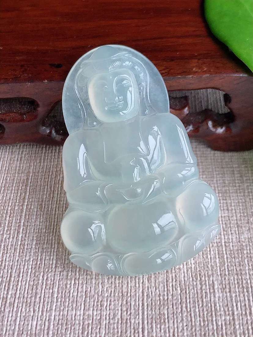 a货翡翠老坑冰种晴水正装观音吊坠 尺寸50×34×5.4mm 重量15.67g 0711
