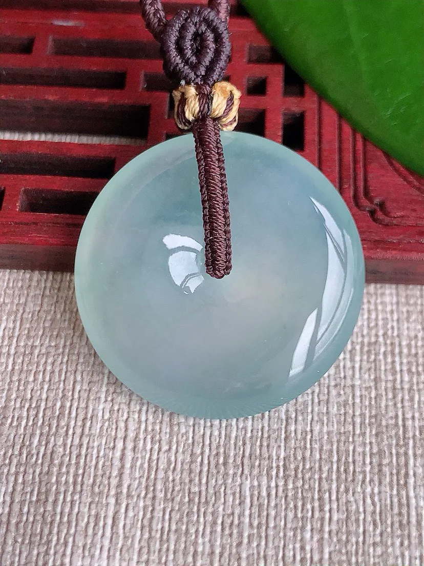 a货翡翠老坑冰种晴水平安扣吊坠 尺寸29.2×5.7mm 重量13.16g 0711