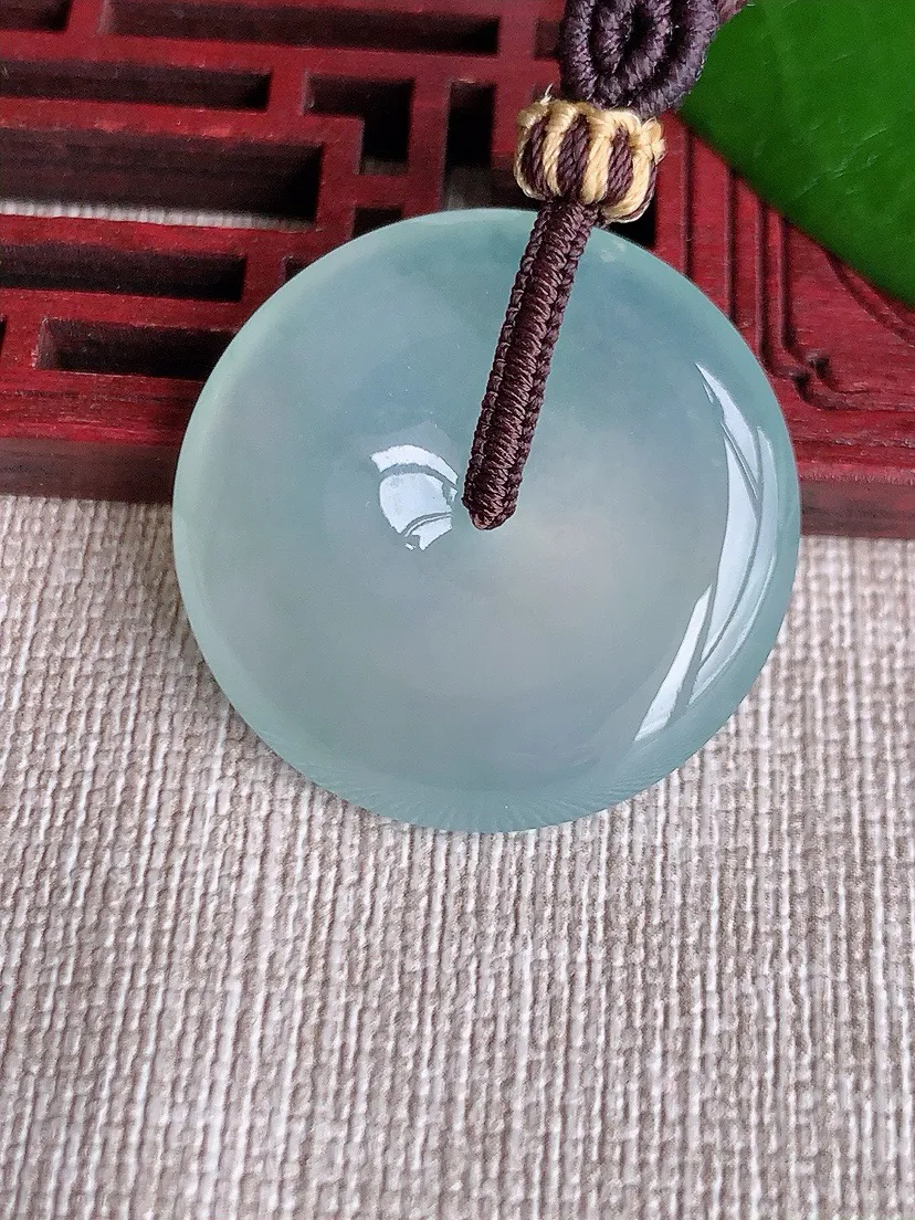 a货翡翠老坑冰种晴水平安扣吊坠 尺寸29.2×5.7mm 重量13.16g 0711
