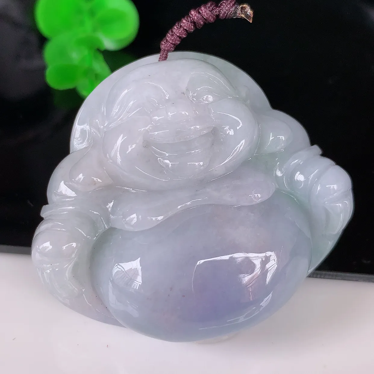 自然光实拍，大件饱满紫罗兰翡翠佛公吊坠，笑口常开，佛公在心中，一生平安幸福，佛公翠色迷人，佩戴佳品！#41.10
