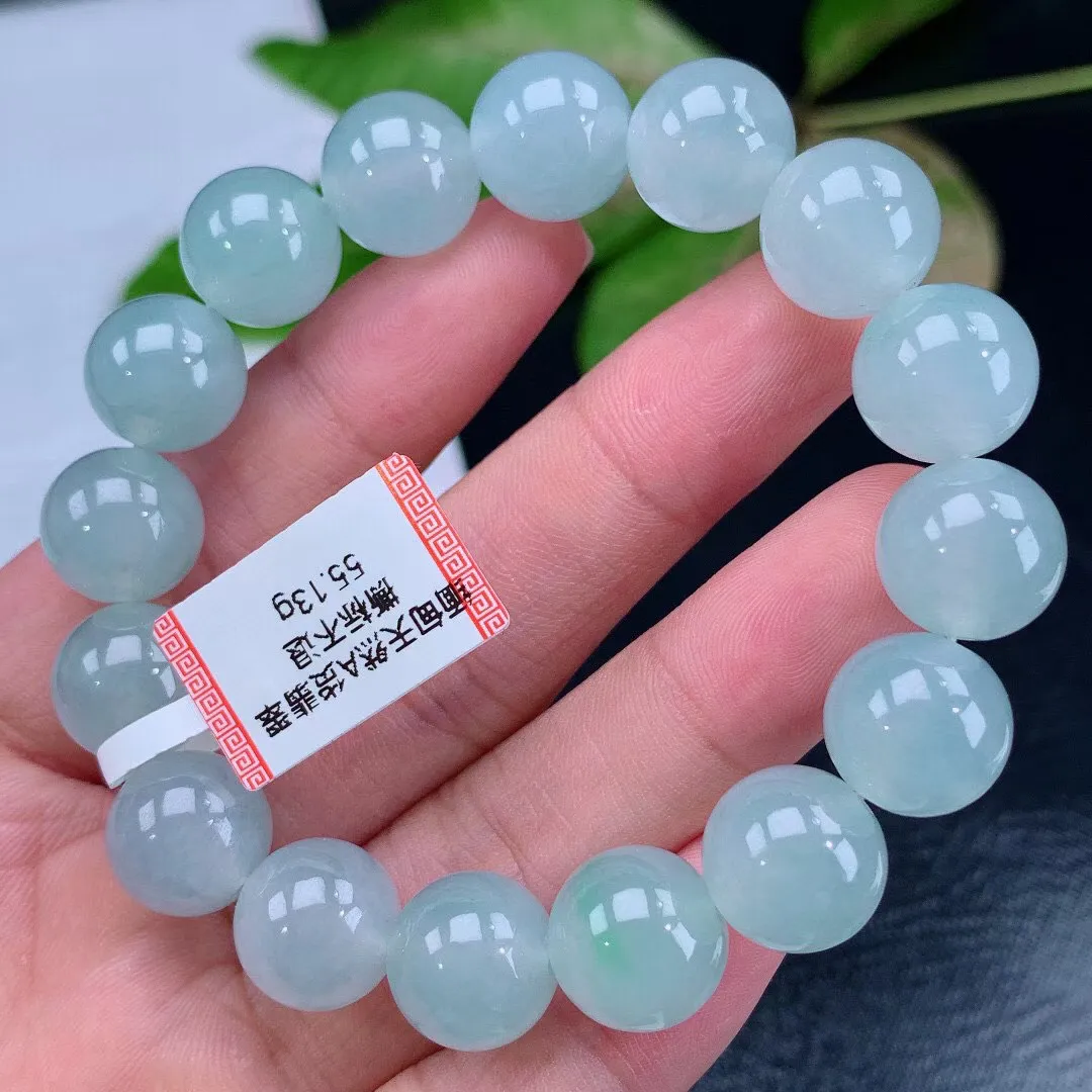 缅甸天然翡翠A货 老坑料起胶冰种 飘绿圆珠手串 手链 
尺寸12.4mm   y 55.13