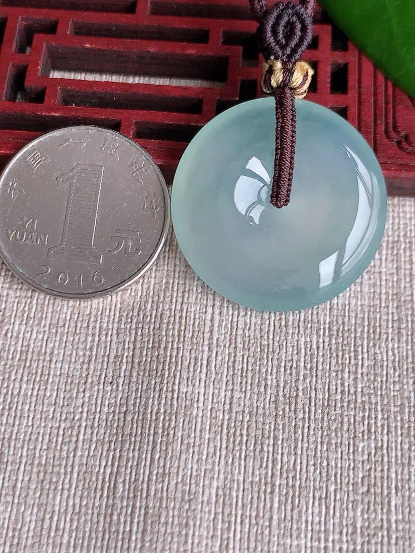 a货翡翠老坑冰种晴水平安扣吊坠 尺寸29.2×5.7mm 重量13.16g 0711
