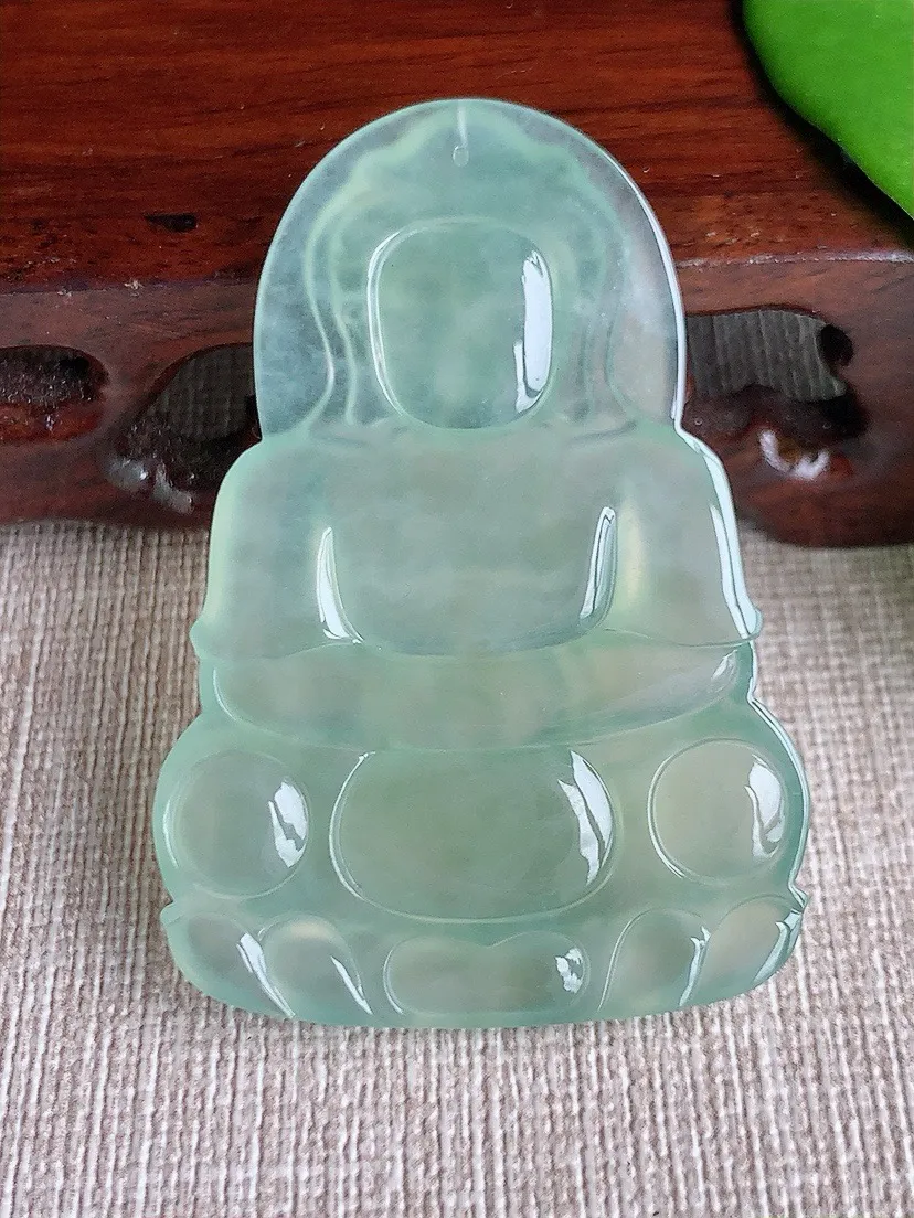 a货翡翠老坑冰种晴水正装观音吊坠 尺寸50.4×35.2×4.7mm 重量15.55g 0711