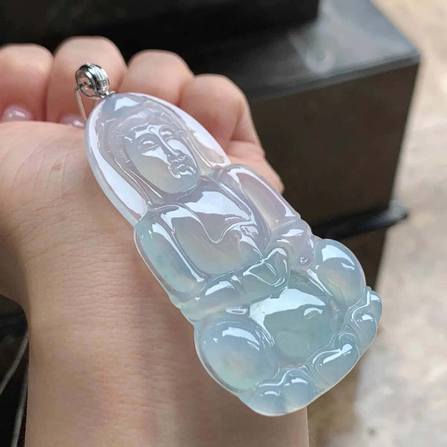 冰种观音
水润 金扣
