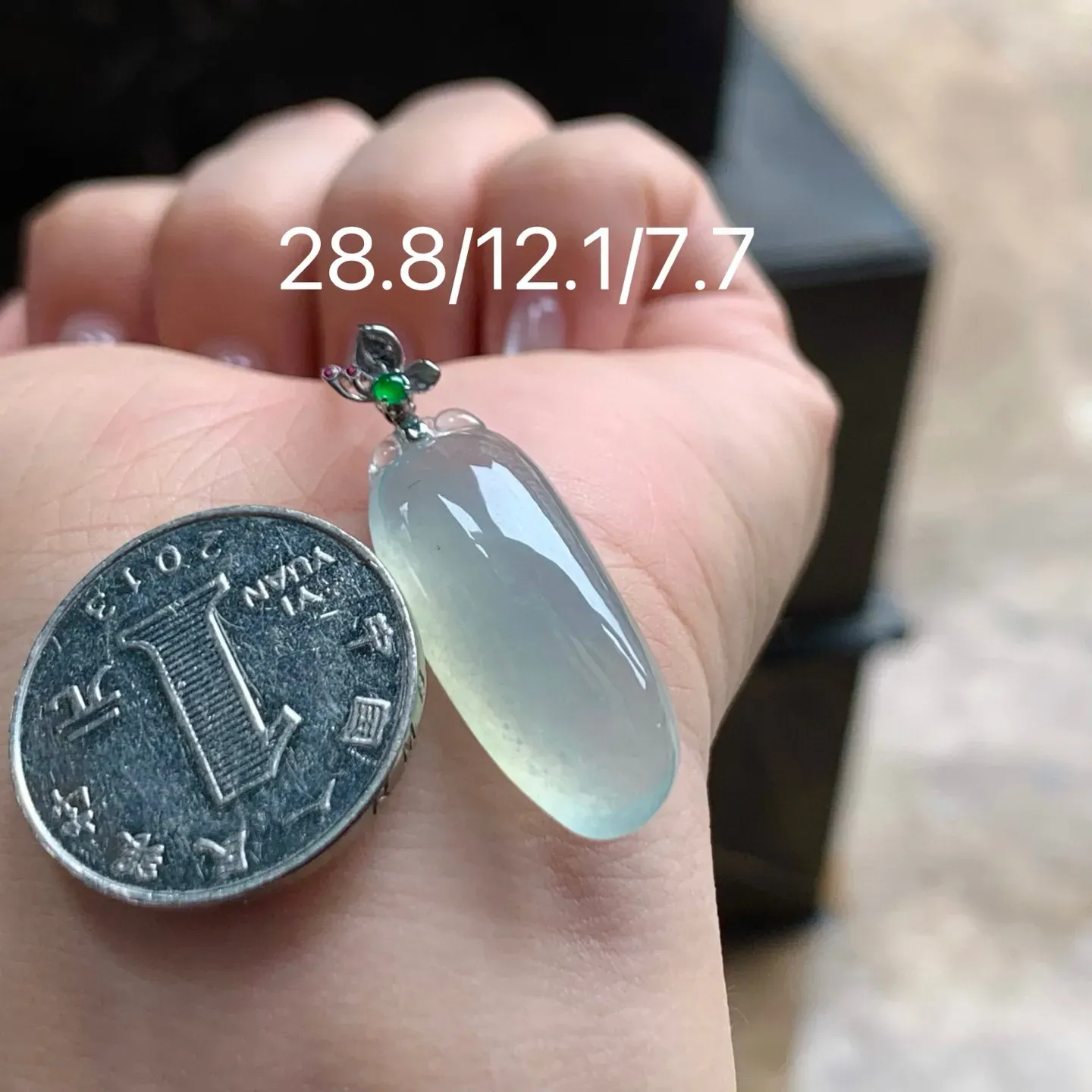 冰种福瓜
清爽 金扣