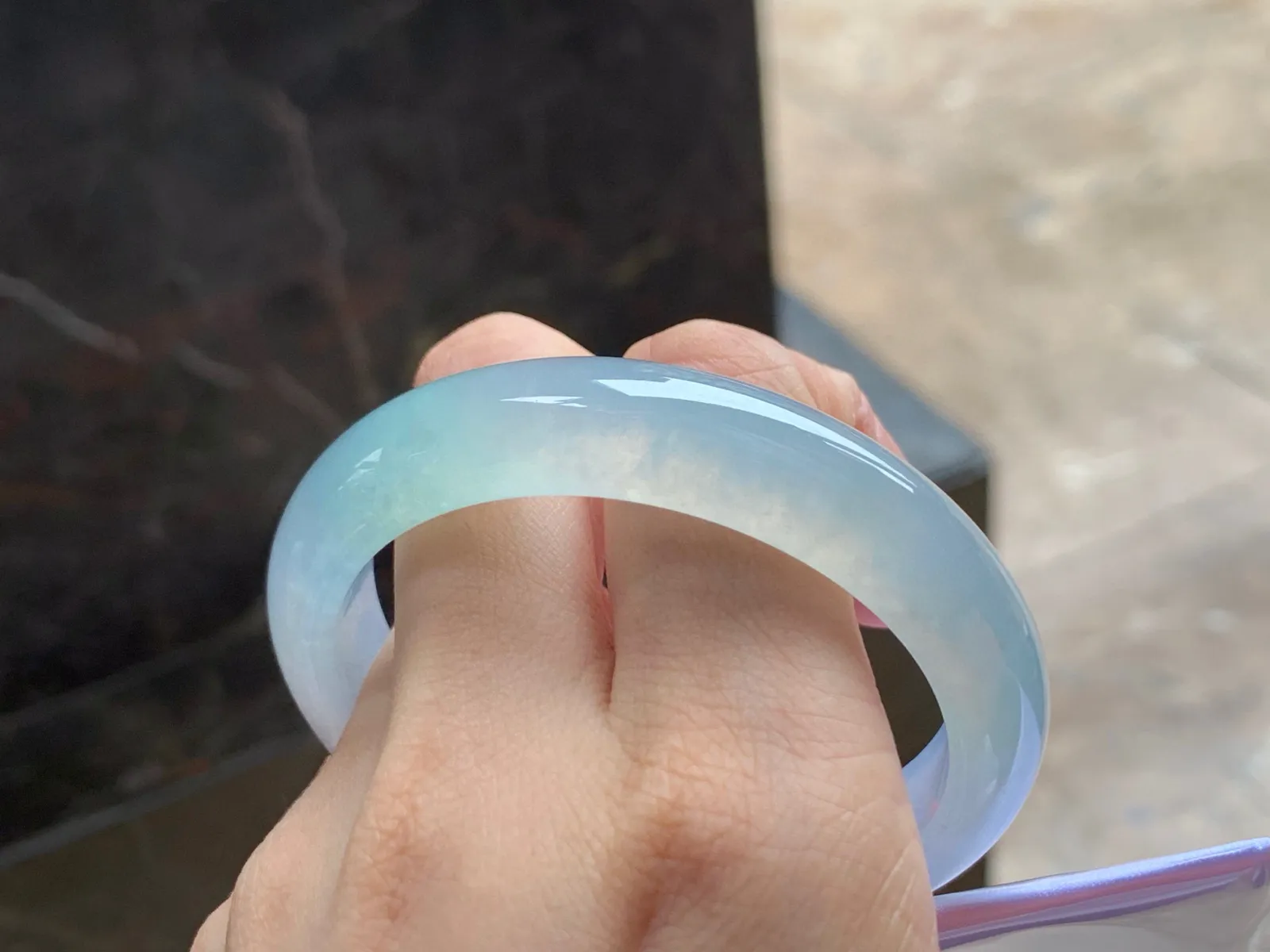 冰种手镯
种老水足 54.2/12/8.5mm