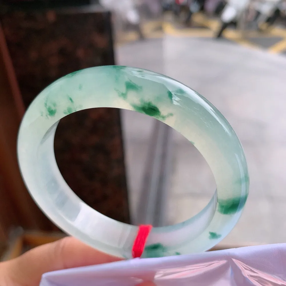 正圈冰玻飘花 无瑕 尺寸:56.4/12.1/8.7荧光闪闪️️
