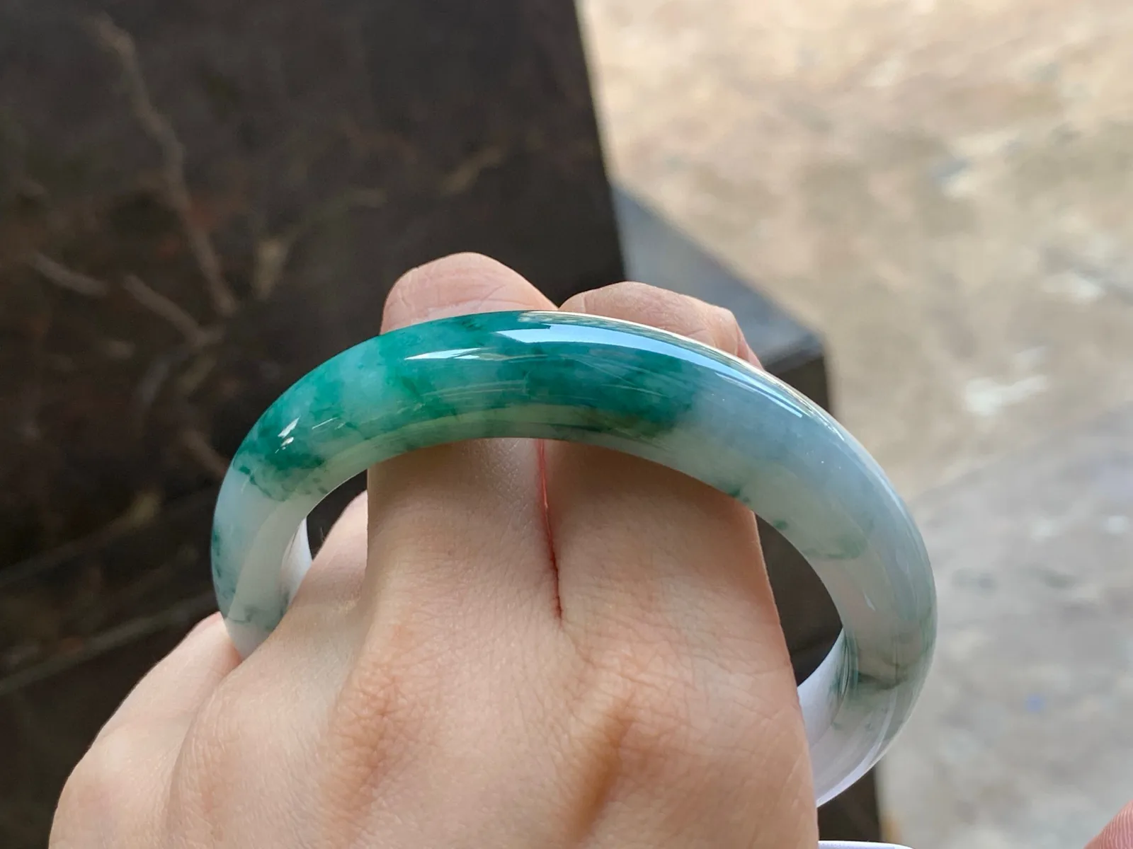 飘花手镯
干净清爽 58.3/13.2/8.5mm