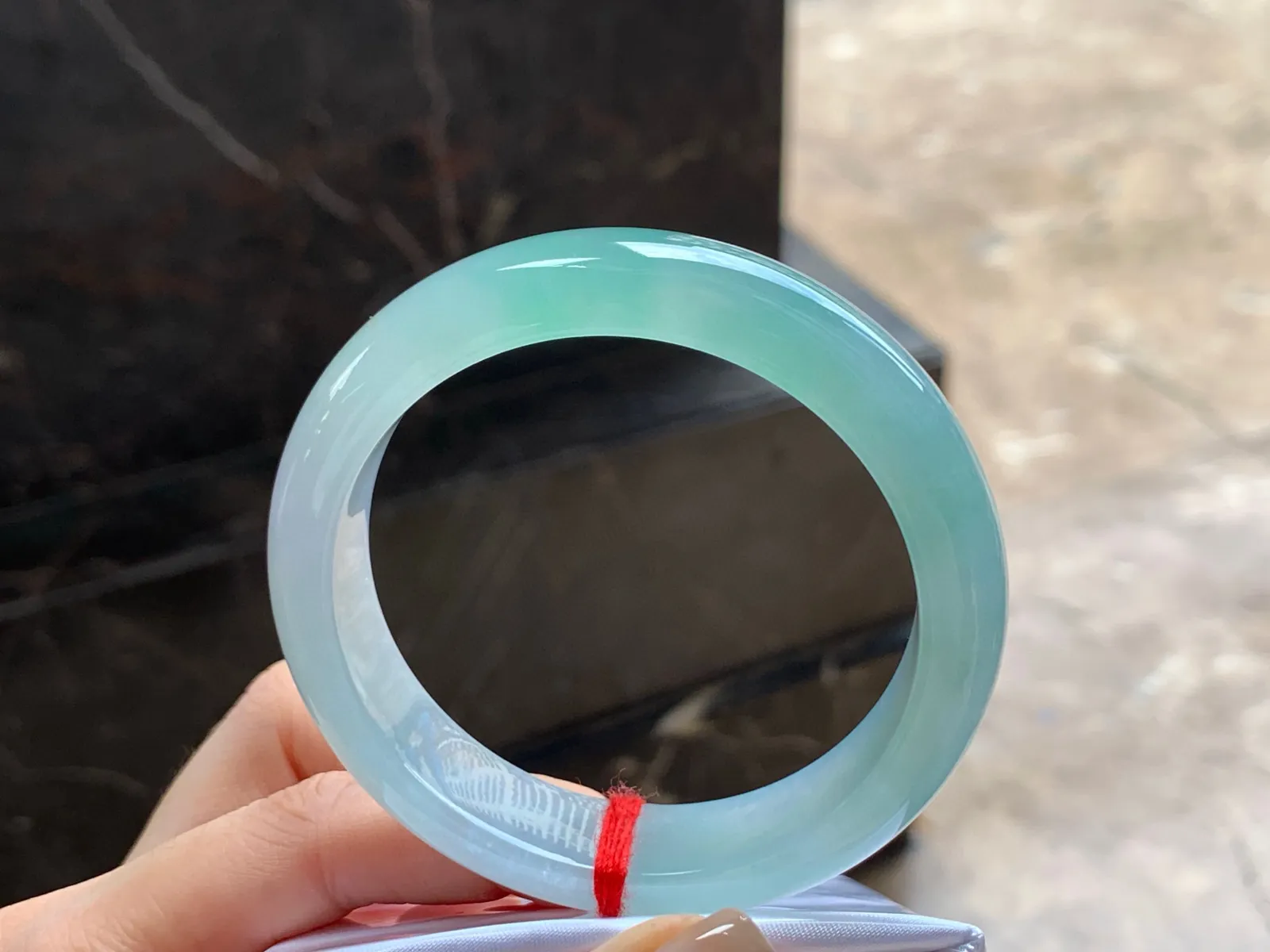 冰晴手镯
种老54.6/13/8.8mm