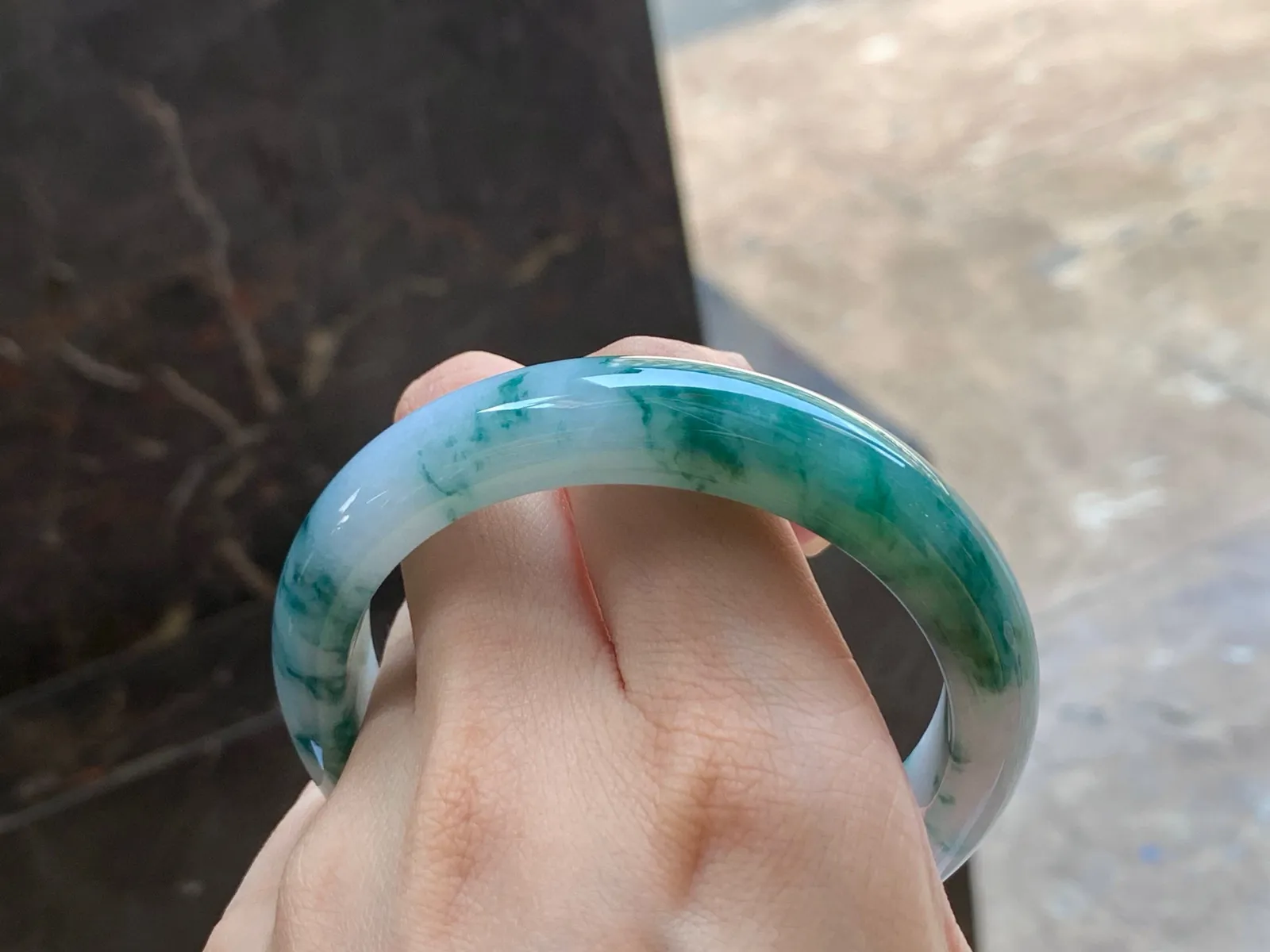 飘花手镯
干净清爽 58.3/13.2/8.5mm