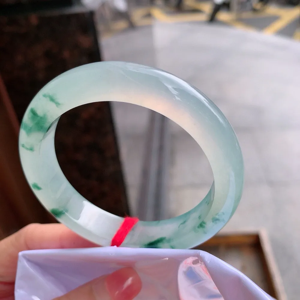 正圈冰玻飘花 无瑕 尺寸:56.4/12.1/8.7荧光闪闪️️