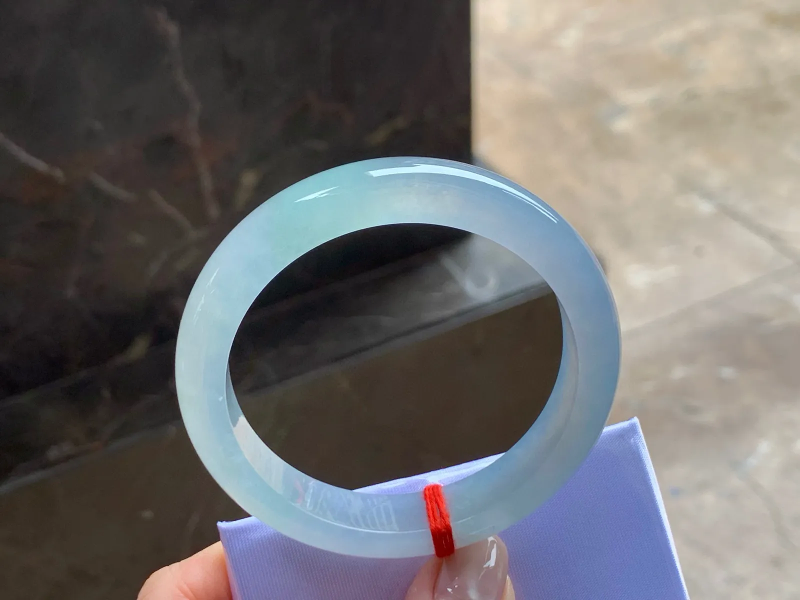 冰种手镯
种老水足 54.2/12/8.5mm