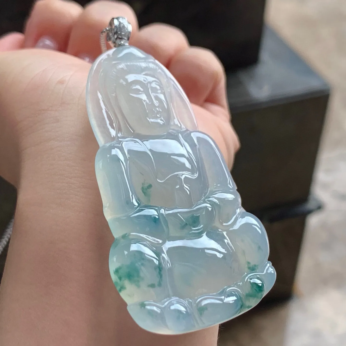 冰飘花观音
大气 金扣
